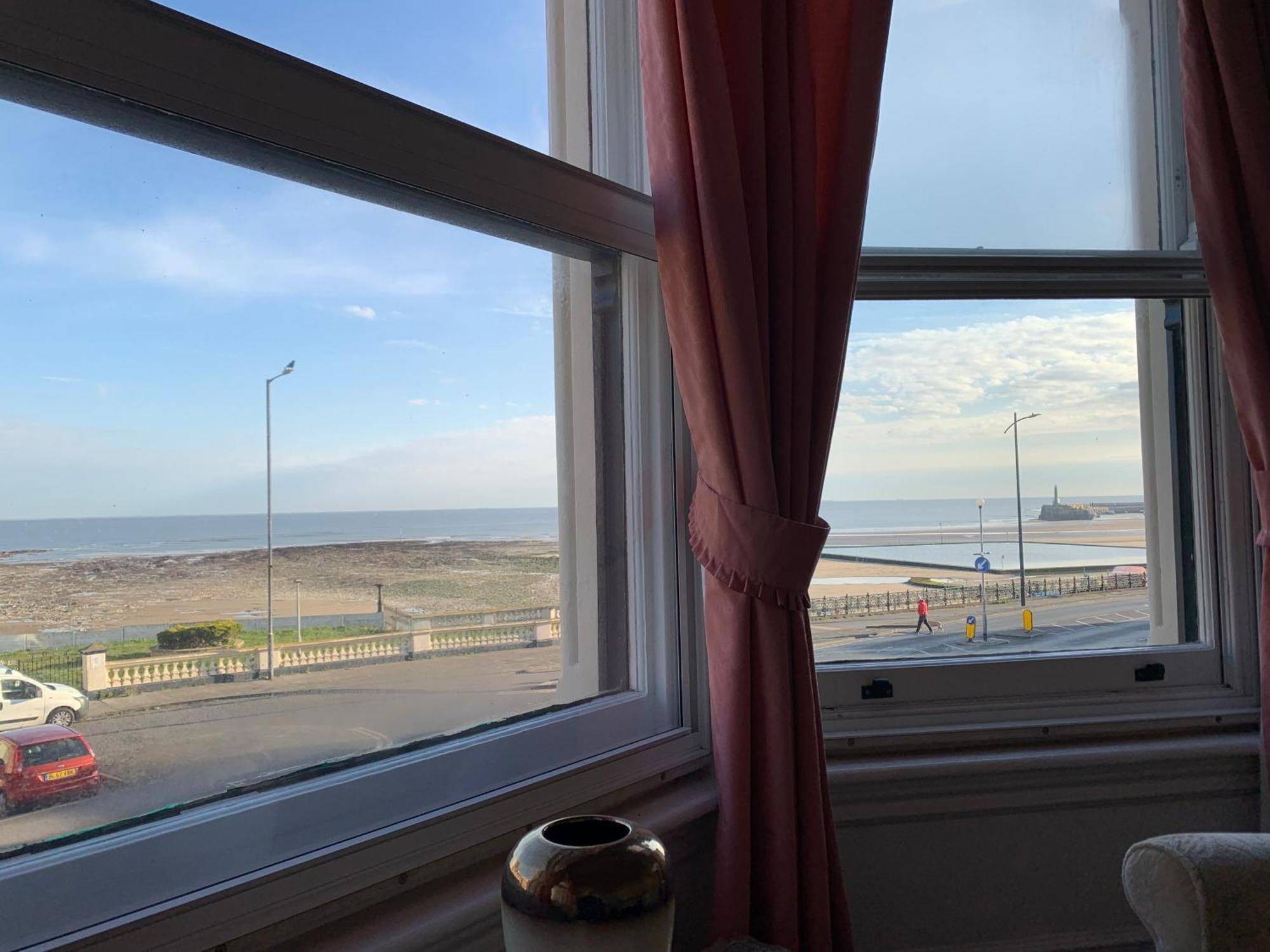 Spectacular Sea View Double, With Exclusive Bathroom & Use Of Patio And Bike Store Margate Zewnętrze zdjęcie