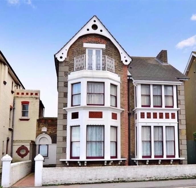 Spectacular Sea View Double, With Exclusive Bathroom & Use Of Patio And Bike Store Margate Zewnętrze zdjęcie